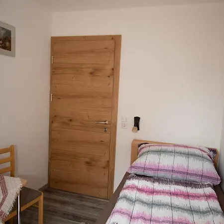 Lexahaus Apartment